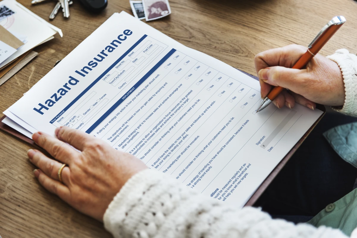 Protégez votre patrimoine immobilier des catastrophes naturelles : Guide complet pour propriétaires avisés